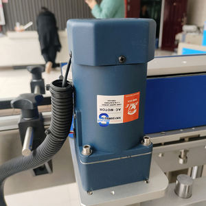 Applicateur automatique d'étiquettes de moteur PLC à grande vitesse pour bocaux rotatifs bouteilles emballage précis en papier de Film de Carton 220V - Product Image 6