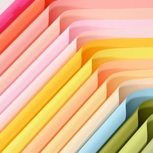 Papel de Envolver Flores HB02 de la Marca HB, Reciclado, con Revestimiento de PE de Doble Cara, Impermeable, Color Personalizado, al Mejor Precio, para Eventos - Product Image 1