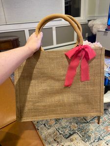 <strong>Wholesale</strong> Cheap 40*35*15CM Natural Linen <strong>Jute</strong> <strong>Tote</strong> Shopping <strong>Bag</strong> with Custom Design and Rope Handle for Gifts - Product Image 4