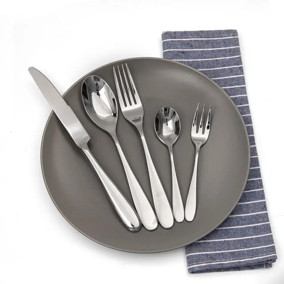 Restaurant Wedding Party New Design Stainless Steel Spoon Fork And Knife Luxury Silver Tableware Cutlery Flatware Set