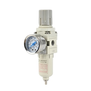 En Stock y Disponible para Entrega Inmediata, Válvula Reguladora Reductora de Presión con Filtro NPT de 1/4 de Pulgada - Product Image 1