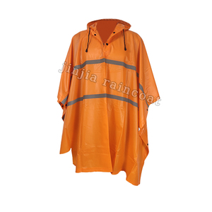 Poncho de <span class=keywords><strong>pluie</strong></span> en <span class=keywords><strong>plastique</strong></span> PVC long unisexe avec logo personnalisé d'usine pour adultes avec boutons et cordon de serrage <span class=keywords><strong>Cape</strong></span> de <span class=keywords><strong>pluie</strong></span> - Product Image 4