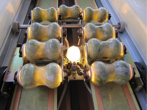 पत्थर मालिश बिस्तर गीगावॉट-एक पूर्ण शरीर में चलती है और रोलिंग गर्मी जेड बड़े शरीर गर्म फिजियोथैरेपी सभी मशीन मालिश गद्दा LIA - Product Image 2