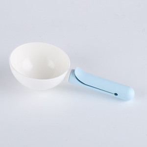 Cuchara para comida de mascotas, redonda, de plástico, reutilizable, para alimentador de animales pequeños - Product Image 5