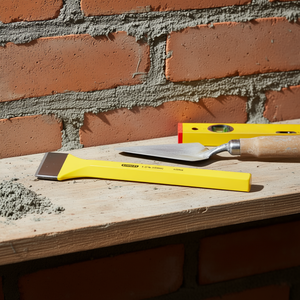 Ciseaux à maçonnerie Stanley Bricklayers, lame en acier de 1-3/4 po (45 mm) pour travaux de maçonnerie - Product Image 3