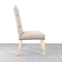 Chaises de salle à manger personnalisées de haute qualité avec boutons de luxe et pieds en bois Décoration élégante de salle à manger