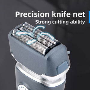 Afeitadora Eléctrica Recargable Inalámbrica para Hombre con 3 Cuchillas Flotantes y Recortadora Retráctil para Cara y Cuerpo - Product Image 3