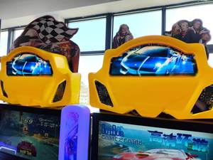 2 jugadores Juegos que funcionan con monedas Juegos de arcade Aceptador de monedas Conducción Carreras Juego de carreras de lujo Outrun - Product Image 6