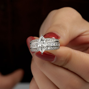 Anello a Forma di Marquise, Design Creativo, Anello da Dito per Donne - Product Image 1