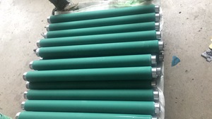 Nhà Máy Giá Tùy Chỉnh Silicone Cao Su Cán Con Lăn Chất Lượng Cao Silicone Cao Su Con Lăn Cho Máy Nhựa - Product Image 6