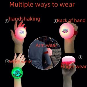 Pulsera de Silicona Luminosa con Control Remoto para Eventos, Festivales, Reuniones Empresariales, Firewolf - Product Image 4