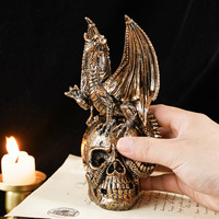 Figurines en résine personnalisées OEM, dragon ailé, statue gothique, finition bronze vintage, polyrésine, décoration gothique pour la maison, ornements de fête