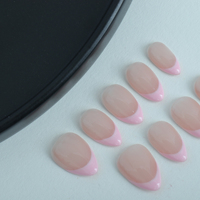 Uñas artificiales hechas a mano, forma de almendra corta, Punta francesa rosa, uñas reutilizables de alta calidad.