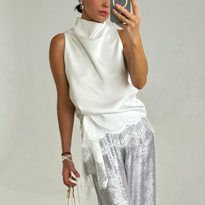 Blusa de Verano para Mujer, Diseño Asimétrico, Top Casual Largo sin Mangas con Cuello Halter y Ribete de Encaje, Satinado - Product Image 2