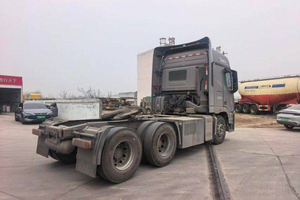 Used Foton Auman Tractor Truck Cheap Second Hand Truck Head for Africa and Middle East - Product Image 4