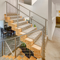 Ensemble de balustrades d'escalier modernes minimalistes à bas prix en acier inoxydable, poteaux intérieurs, résistant à la rouille, garde-corps en câble, main courante en PVC