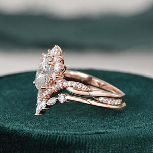 Conception de vente chaude bijoux Moissanite personnalisés mode 14k or anneaux de mariage ovale coupe diamant bague de fiançailles