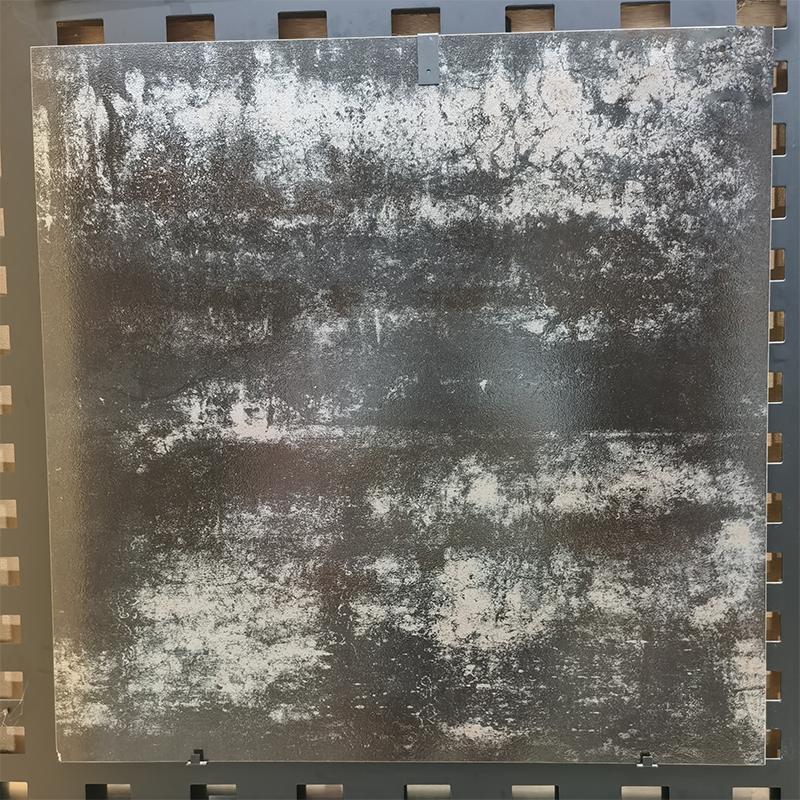600*600 - noir rouille 2 plus foncé