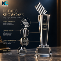 Trophée en cristal personnalisé avec gravure sur mesure, plus de 15 designs, plusieurs tailles pour toutes les cérémonies de remise de prix