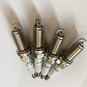 Bujía de Iridio 90919-01259 para Toyota Camry Avalon RAV4 Hybrid Lexus ES300H NX300H 9091901259 <span class=keywords><strong>FK16HR</strong></span>-<span class=keywords><strong>A8</strong></span> FK16HRA8 - Product Image 4