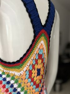 فستان مثير من التريكو متعدد الألوان شفاف للنساء موديل 2024، فستان طويل بتصميم بوهيمي خلفي منقوش بشكل الماسي من التريكو - Product Image 6