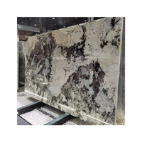 Labradorador blanc pour montagne blanche neige, quartz de luxe, pierre exotiques translucide