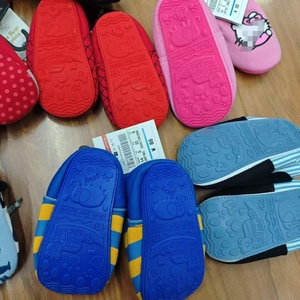 Chaussures pour enfants, chaussettes pour bébés, surplus de stock, assortiment mixte - Product Image 6