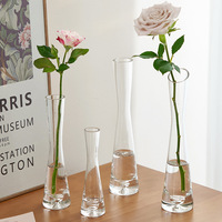 Vases à fleurs modernes en verre de style nordique pour la décoration intérieure, élégants vases à fleurs transparents et fins à tige unique pour les centres de table de mariage