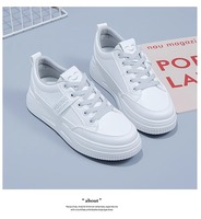 Chaussures de voyage pour femmes blanches, nouvelle collection automne 2025, semelle souple, en PU artificiel, respirantes, antidérapantes, durables, absorption des chocs, lacets avant