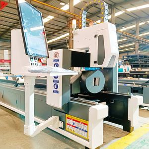 गुंगज़ी T6012 फाइबर लेजर धातु ट्यूब काटने मशीन 3-अक्ष सीएनसी पानी के साथ 1500 डब्ल्यू लेजर पावर - Product Image 1