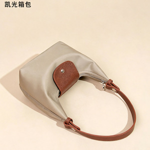 Kaiguang Dumpling Shape <b>Handbag</b> Waterproof <b>Nylon</b> Expandable Lightweight Casual Shoulder Bag For Women Everyday Use - Product Image 3