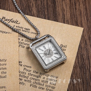 Foksy vente en gros personnalisé Quartz Zircon <span class=keywords><strong>pendentif</strong></span> collier <span class=keywords><strong>montre</strong></span> pour femmes Bracelet en acier inoxydable boîtier carré <span class=keywords><strong>montre</strong></span> avec mouvement - Product Image 4