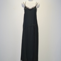 Robe élégante en acétate 100% pour femmes, avec dentelle, col en V, bretelles spaghetti, robe longue, robe de soirée noire minimaliste sexy