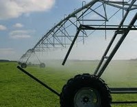 2025 nouvelle machine d'irrigation par aspersion pivotante pour centre d'agriculture en métal IoT activée avec moteur moteur et boîte de vitesses pour une utilisation agricole
