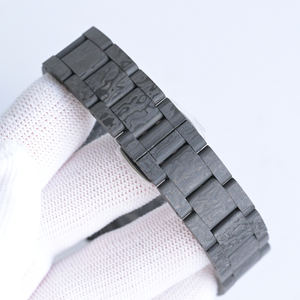 นาฬิกาข้อมือแต่ละเรือนมีลวดลายคาร์บอนไฟเบอร์ที่เป็นเอกลักษณ์เฉพาะตัว เป็นราชาแห่งคุ้มค่าคุ้มเงิน นาฬิกาข้อมือจักรกลสำหรับผู้ชาย - Product Image 4