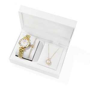 Ensemble de bijoux pour femme tendance : Montre minimaliste dorée à quartz en acier inoxydable résistante à l'eau et collier avec pendentif perle - Product Image 4