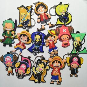 Porte-clés personnalisé mignon de dessin animé, porte-clés en caoutchouc souple, petit cadeau pour enfant, porte-clés Anime une pièce, vente en gros - Product Image 1
