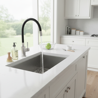 Robinet de cuisine en acier inoxydable à levier unique, résistant à la rouille et à la corrosion, avec base stable, design moderne et luxueux