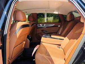 Hongqi H9 2.0T Edición Privada <span class=keywords><strong>de</strong></span> Moda Sin Límites - Product Image 4