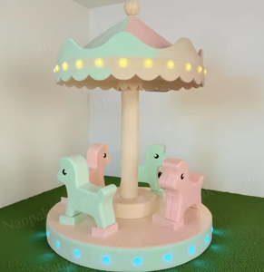 Carrusel Eléctrico Blanco Barato de Juego Blando para Interiores con Diseño de Animales Personalizado y Caballo - Product Image 2