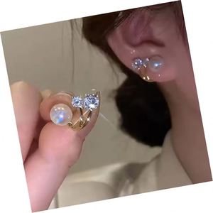 Luxury Fine Jewelry Mermaid Freshwater Pearl Rhinestone <b>Crystal</b> Pearl <b>Stud</b> <b>Earrings</b> - Product Image 6