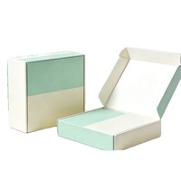 Boîtes d'expédition pliables en carton ondulé rigide blanc personnalisées pour vêtements, emballage imprimé en couleur, vêtements pour femmes