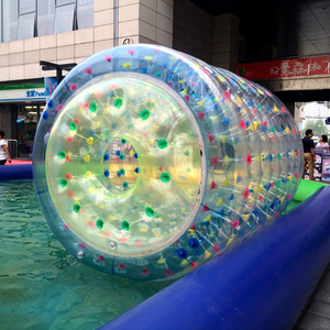 QIQU Tubo Inflable Rodante Transparente al por Mayor, Juguete Acuático con Ruedas para Negocios de Parques Acuáticos Móviles, Rodillo Acuático para Caminar sobre el Agua - Product Image 1