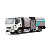 Camion de nettoyage de barrières routières électrique BYD EV 4x2 haute pression à double brosse latérale pour l'entretien routier