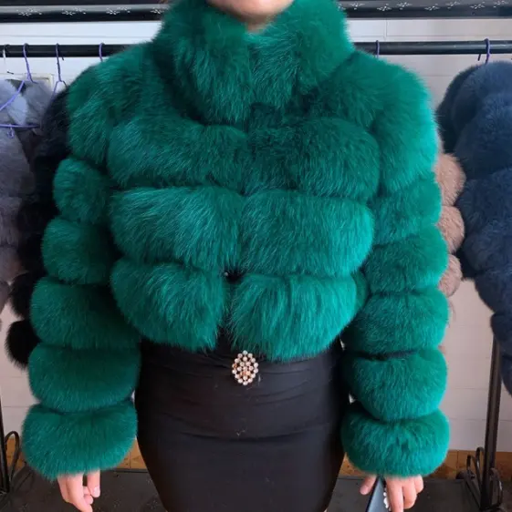 Real fox fur long sleeve collar women winter short coat Fashion model High quality fox fur coat
