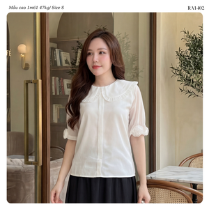เสื้อผู้หญิงผ้าชีฟองเมทัลลิก คอปีเตอร์แพน แต่งระบาย แขนครึ่งแขน สไตล์หรูหราสำหรับใส่ทำงาน รับผลิตแบบ OEM ODM ราคาขายส่ง - Product Image 5