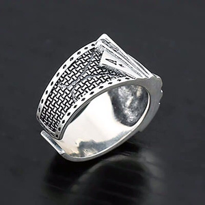 Preto Playing Card Spade Open <span class=keywords><strong>Ring</strong></span> Gothic Hip Hop Jóias Presente Ajustável Punk Anéis para Homens - Product Image 5