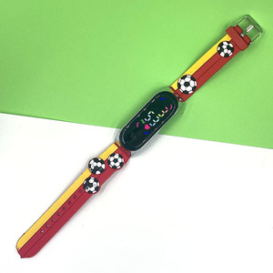 Reloj Electrónico Digital LED con Pantalla Táctil, Diseño de Dibujos Animados, Resistente al Agua, Directo de Fábrica, para Hombres, Mujeres, Estudiantes y Niños - Product Image 3
