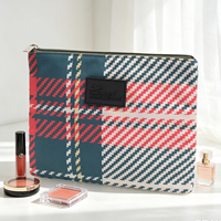 Pochette cosmétique vintage à carreaux en toile polyvalente, sac de maquillage de luxe discret, pochette preppy, trousse de toilette à carreaux pour cadeau de Noël