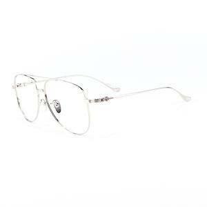Montures de lunettes décontractées en titane noir léger style rétro pour hommes et femmes, adaptées à toutes les formes de visage, lunettes de lecture de qualité supérieure, fabriquées en Chine - Product Image 2